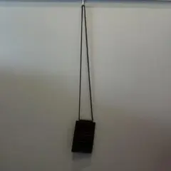 無印良品　イタリア産ヌメ革サコッシュ