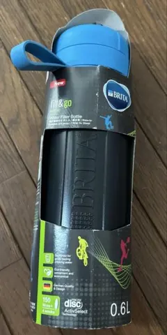 新品未使用　ブリタ　ボトル型浄水器　フィルアンドゴー fill＆goのサムネイル