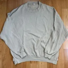 ベージュ クルーネック スウェット