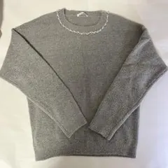 Sureve パール装飾 グレー ニット 長袖