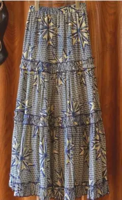 ROSE BUD　(mag.by c)PRINT TIERED SKIRTのサムネイル