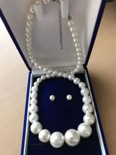≪ネックレス＆ピアス≫✴︎真珠風✴︎大粒✴︎冠婚葬祭✴︎結婚式✴︎パーティー✴︎入園入学式