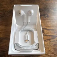 アップル純正 iPhone イヤホン ライトニング 有線 新品未使用