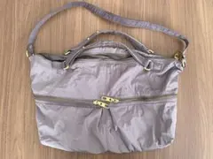 Item thumbnail for item 67b845f9-edea-45d7-be3c-95a63be9c41e