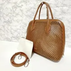 美品★フルラ　パンチングレザーバッグ　ショルダー 2WAY ポーチ付　茶(421