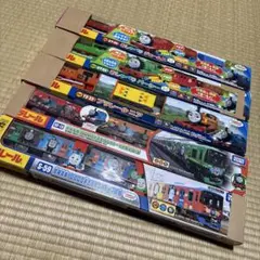 HORNBY ホーンビィ きかんしゃトーマス サーカス有蓋車セット - メルカリ