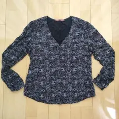 コントワー・デ・コトニエ　Vネック 長袖ブラウス　38 (M)
