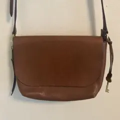 Fossil レザー ショルダーバッグ ブラウンのサムネイル