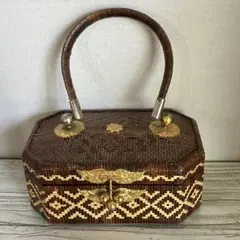 Item thumbnail for item b9020115-1804-449a-baf2-070e926c6bed