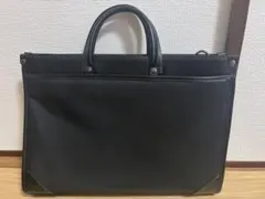 ビジネスバッグ A4サイズ収納 ブラック 通勤 レディース