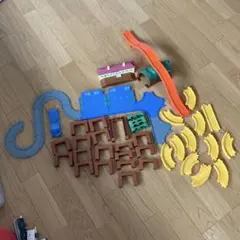 Item thumbnail for item 8589e184-042b-42b2-b9cc-6dc6a4b07e6d