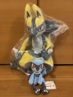 ポケットモンスター　黄色いルカリオ　リオル　ぬいぐるみ
