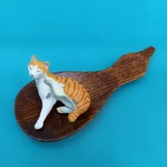 流線形状の木製