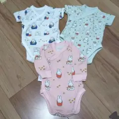 ユニクロ　ミッフィー柄ボディ肌着セット（3点）