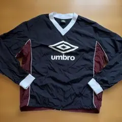 【クリスマス特化〜12/25】umbro ナイロンプルオーバー