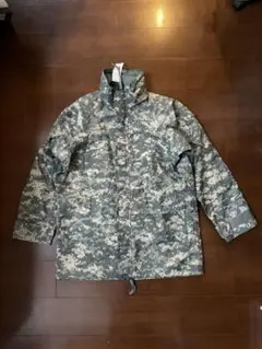 US ARMY デッドストック 実物 デジカモ ECWCS GEN3 UCP - メルカリ