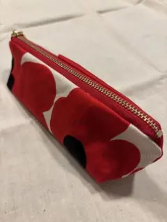 ハンドメイド ペンケース 赤 花柄