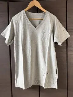 新品　1PIU1UGUALE3 ダメージ加工Tシャツ　Vネック　グレーのサムネイル