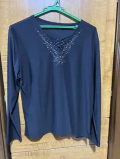 ビーズ装飾付きブラック長袖レッスンウェア