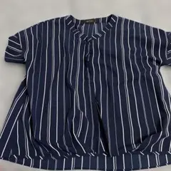 新品未使用　リフレクト　ストライプブラウス　前タック　11号のサムネイル