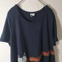 Q56　ぴ　トップス　猫　ニット