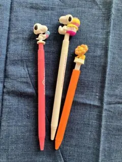 サーティワン　ノベルティスヌーピーボールペン　ミスドポンデライオンボールペン