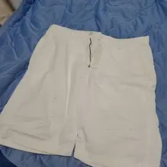 ユニクロハーフパンツ白！Mサイズ