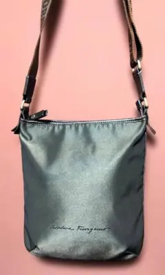 Salvatore Ferragamo ショルダーバッグ
