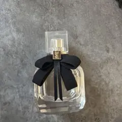 YSL Mon Paris オーデパルファム 香水 30mlのサムネイル