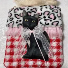 黒猫ちゃんサコシュ　コヤンイサムチョン　アニマルボア&ギンガム模様ツイードバッグ