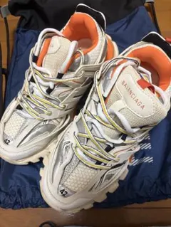 BALENCIAGA TRACK 38 (約25.5cm) ホワイト/オレンジ - メルカリ