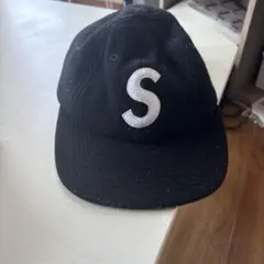龍*様 Supreme Sロゴ ウール キャップ ブラックのサムネイル