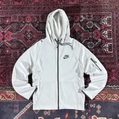 プ*ル様 NIKE ナイキ ワンポイントロゴ フルジップ パーカー アイボリー