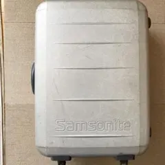 大型　スーツケース　シルバー