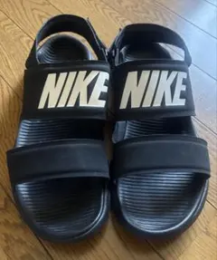 NIKE サンダル ブラック　25cmのサムネイル
