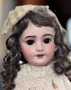 Item thumbnail for item 812b5c53-7ffe-424b-94b1-51be7c7656e6