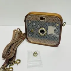 A*A様 Miu Miu キーホルダー トイカメラ - メルカリ