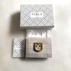 FURLA フルラ 財布 二つ折り