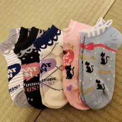 猫デザインのカラフルソックス5足セット