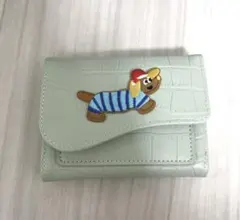 【未使用】　三つ折り財布　カードケース　犬　グリーン　刺繍　かわいい　財布