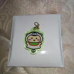 ちいかわ　くりまんじゅう　アクリルチャーム