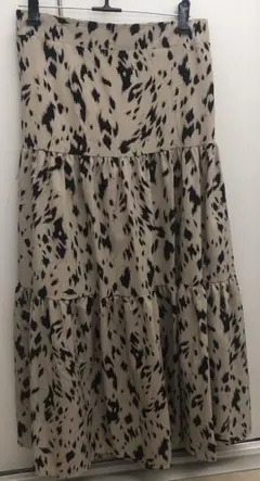 チル  ティアードスカート