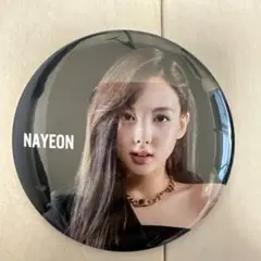 twice ナヨン　缶バッジ