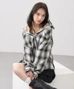 INGNI 2wayオフショルチェック柄シャツのサムネイル
