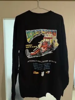 UNDEFEATED ロングスリーブTシャツ レーシングカー ブラック Mのサムネイル