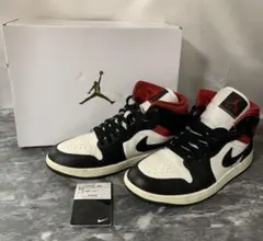 Nike Air Jordan 1 白/黒/赤 スニーカー　T130