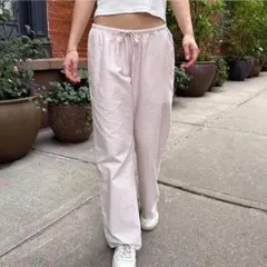 Brandy Melville ピンク ストライプ イージー パンツのサムネイル