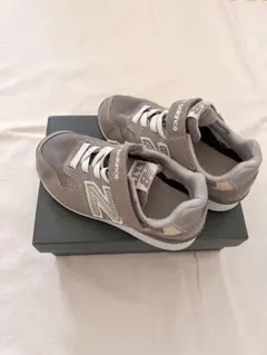 New Balance YV996GR3グレー 17.0cm 標準〜やや幅広