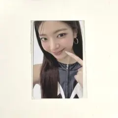 ITZY リア TUNNEL VISION ソウルコン オンライン 特典 トレカ - メルカリ