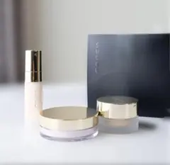 【未使用近い】SUQQUザ ファンデーション スターター キット105 最終値下